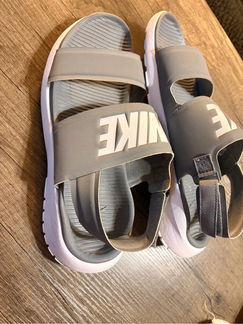 Nike excellent just